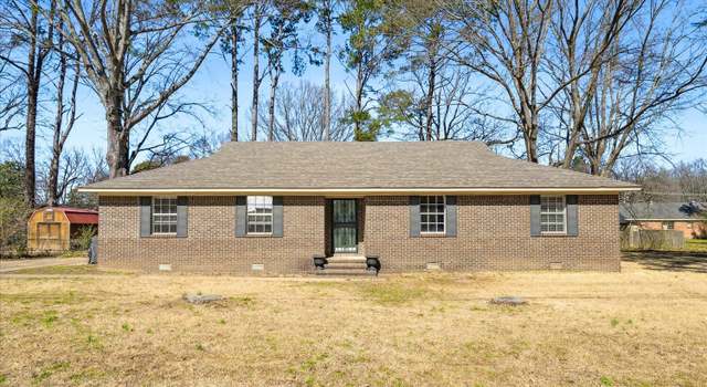 Photo of 310 Lafayette St, Senatobia, MS 38668