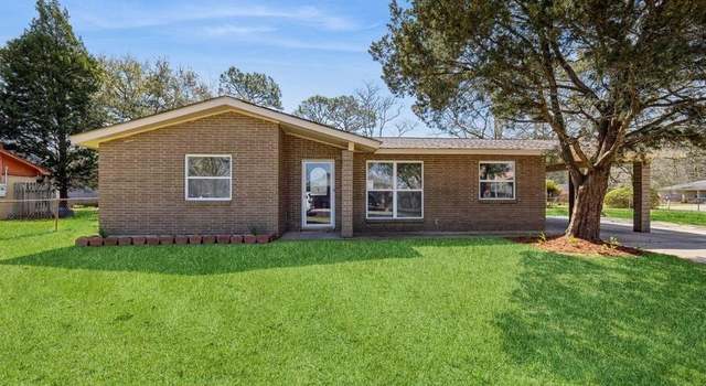 Photo of 5900 Yaupon St, Moss Point, MS 39563