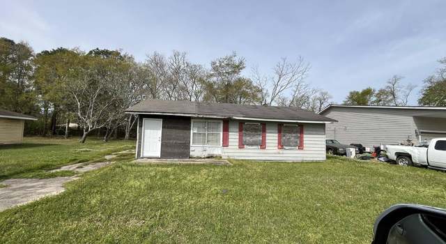 Photo of 4019 Katie St, Moss Point, MS 39563