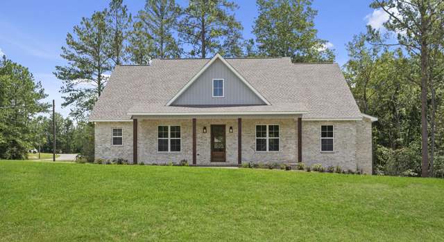 Photo of 304 Pine Ridge Dr, Petal, MS 39465