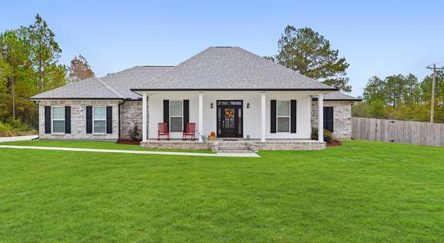 Photo of 12200 East Pointe Dr, Picayune, MS 39466