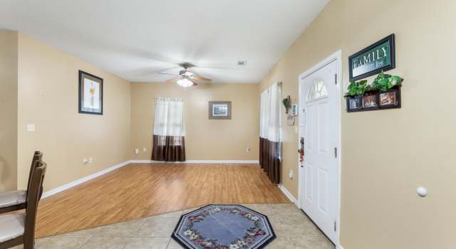 Photo of 6191 W Kemper St, Bay Saint Louis, MS 39520