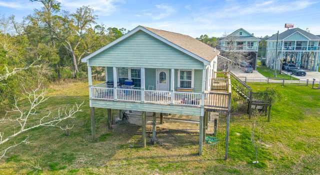 Photo of 600 5th St, Pass Christian, MS 39571