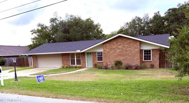 Photo of 11574 Bluff Ln, Gulfport, MS 39503
