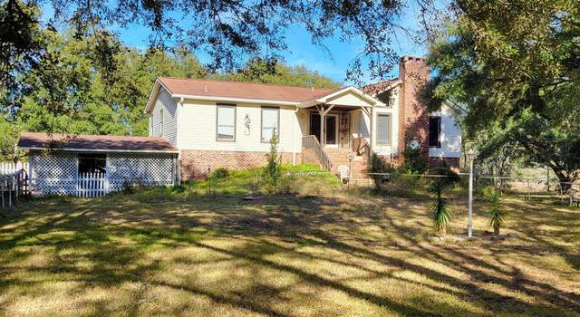 Photo of 9107 Bayou Cumbest Rd, Moss Point, MS 39562