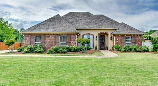 Photo of 111 Grandwood Dr, Canton, MS 39046