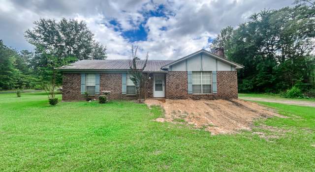 Photo of 2132 Rhymes Rd, Crystal Springs, MS 39059