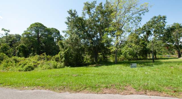 Photo of 808 Communy Ave, Pascagoula, MS 39567