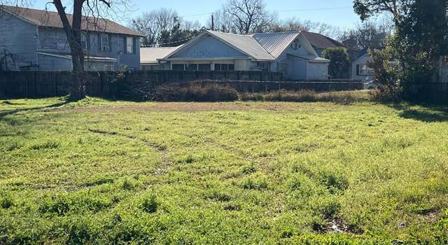 Photo of 317 Lameuse St, Biloxi, MS 39530