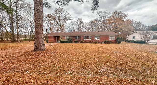 Photo of 29 Pine St, Pickens, MS 39146