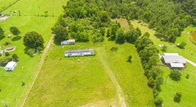 Photo of 39 Johnson Rd, Poplarville, MS 39470