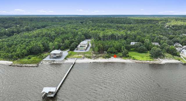 Photo of 5721 Belle Fontaine Dr, Ocean Springs, MS 39564