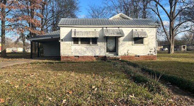Photo of 221 Adair Ave, Indianola, MS 38751