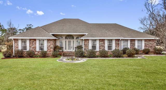 Photo of 227 Fernwood Dr, Pass Christian, MS 39571