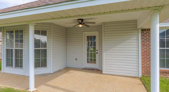 Photo of 9856 Crooked Creek Blvd, Byram, MS 39272