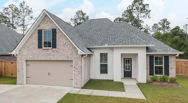 Photo of 6843 Rolling Green Dr, Pass Christian, MS 39571