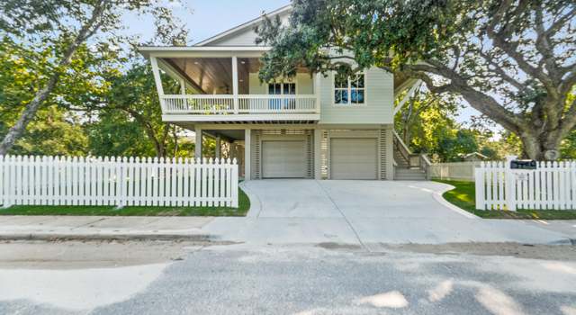 Photo of 223 Clark Ave, Pass Christian, MS 39571