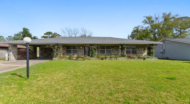 Photo of 141 Gary St, Gulfport, MS 39503