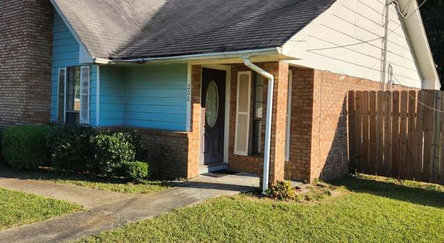 Photo of 200 Phyllis Ann Dr, Crystal Springs, MS 39059