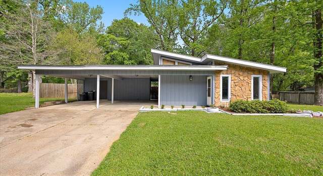 Photo of 3136 Meadow Forest Dr, Jackson, MS 39212