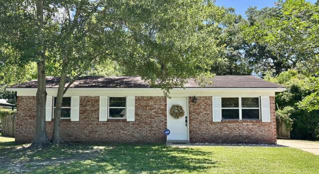Photo of 220 Barbara Cir, Ocean Springs, MS 39564