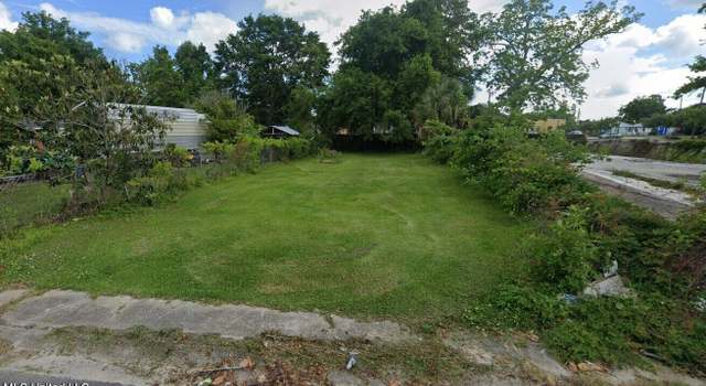Photo of 532 Jefferson St, Biloxi, MS 39530
