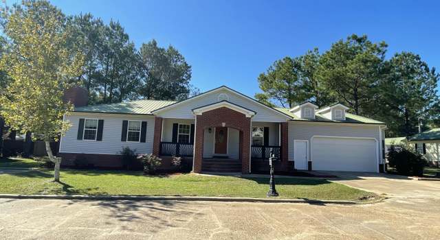 Photo of 112 Ashwood Dr, Starkville, MS 39759