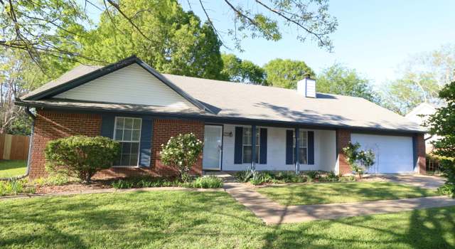Photo of 235 Hawthorne Dr, Madison, MS 39110