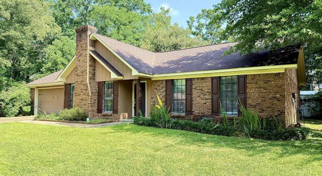 Photo of 214 Casa Grande Dr, Clinton, MS 39056