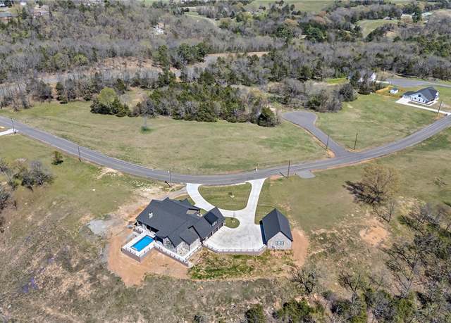 Property at 14 Hadley Ln, Russellville, AR 72802
