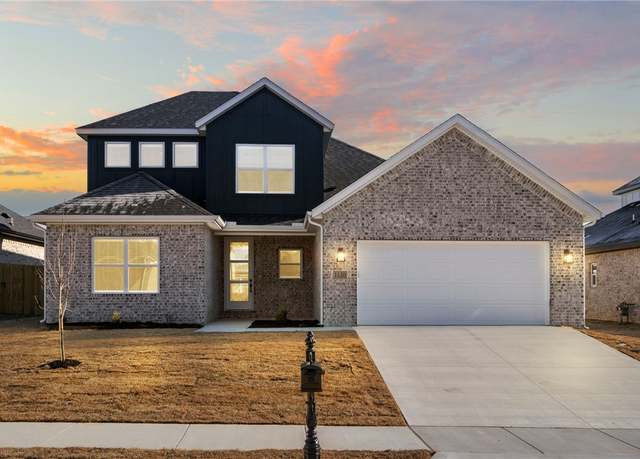 Property at 1130 Whistler St, Bentonville, AR 72713, 4 beds, 4 baths