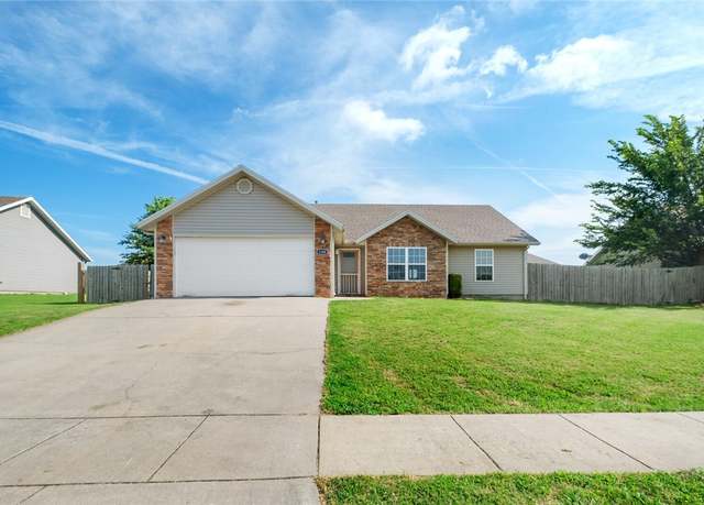 Property at 1280 General Parson Dr, Prairie Grove, AR 72753, 4 beds, 2 baths