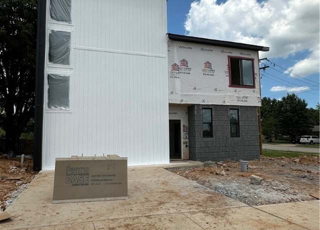 Property at 2601 W Bonnie Ln, Rogers, AR 72758, 3 beds, 2 baths