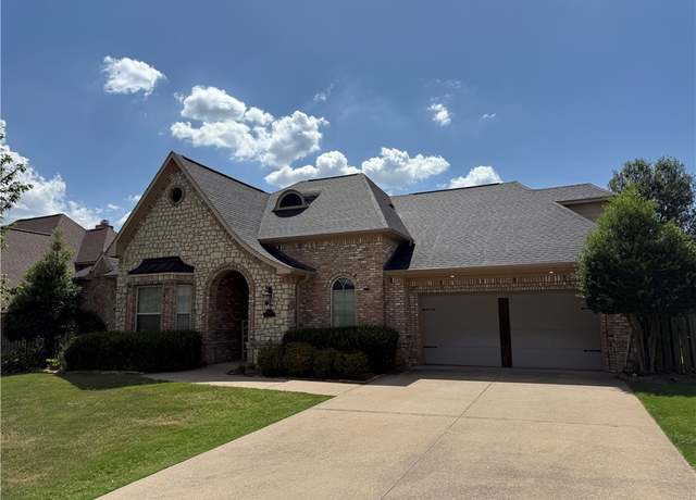 Property at 3778 Prince Philipe St, Springdale, AR 72764, 4 beds, 2.5 baths