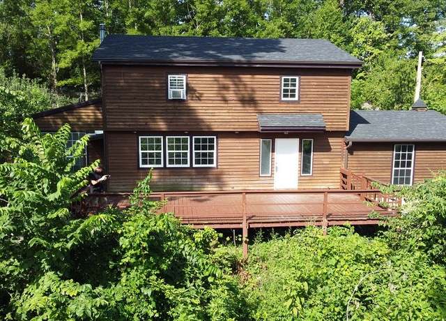 Property at 22198 E Ar 12 Hwy, Rogers, AR 72756, 3 beds, 3 baths