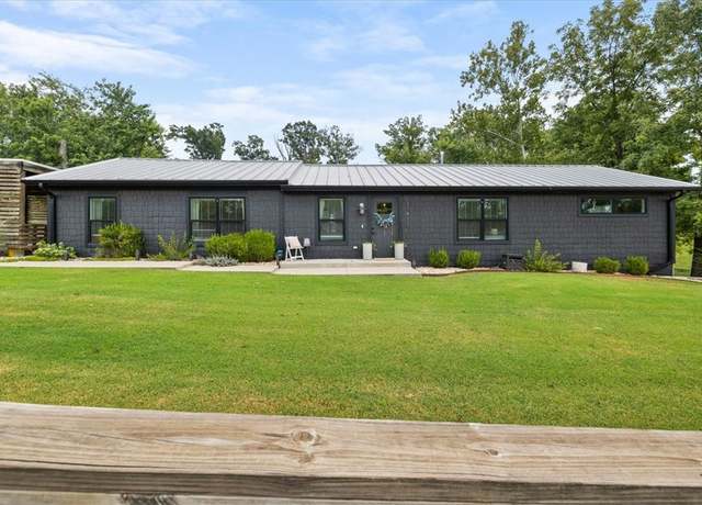 Property at 11418 Murdock Rd, Bentonville, AR 72712, 4 beds, 3 baths