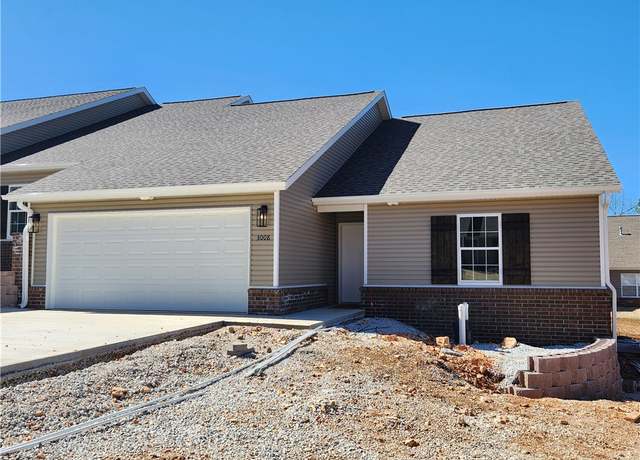Property at 3008 Belmont Ave, Harrison, AR 72601, 2 beds, 2 baths