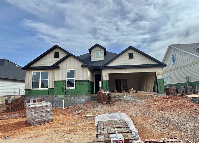 Property at 5907 SW Coywolf St, Bentonville, AR 72713, 4 beds, 2 baths