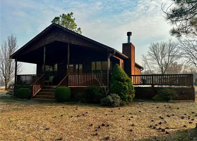Property at 4721 Case Rd, Charleston, AR 72933, 2 beds, 1.5 baths