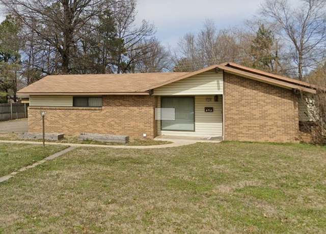 Property at 1712 Theodore Dr, Springdale, AR 72762, 3 beds, 2 baths