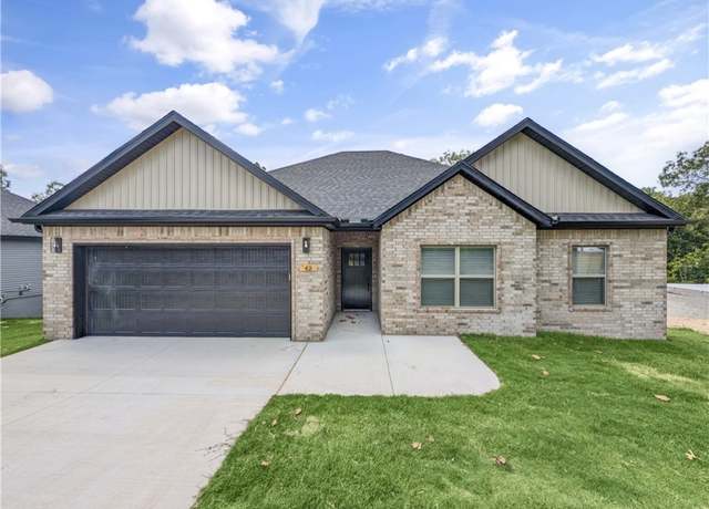 Property at 9 Sheidaig Ln, Bella Vista, AR 72715, 3 beds, 2 baths