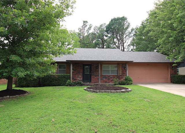 Property at 4204 Miller Dr, Springdale, AR 72762, 3 beds, 2 baths