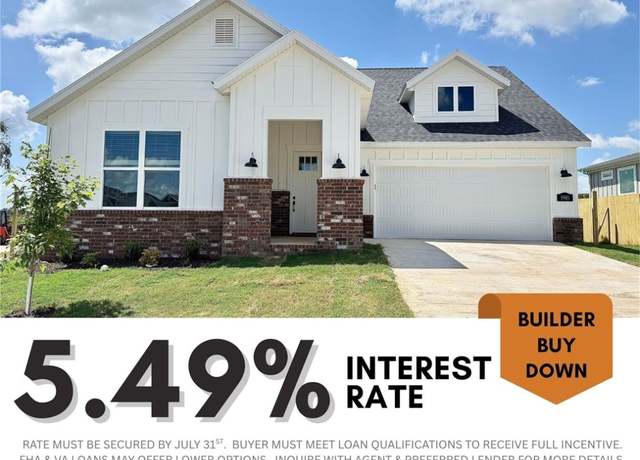 Property at 5901 SW Coywolf St, Bentonville, AR 72713, 4 beds, 3 baths