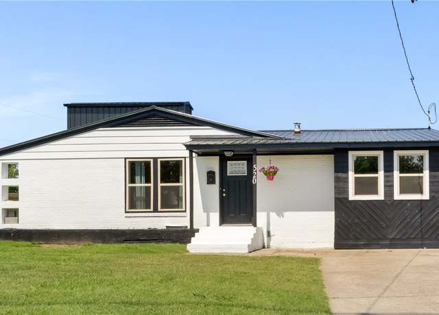 Property at 520 S 13th St, Rogers, AR 72758, 3 beds, 2 baths