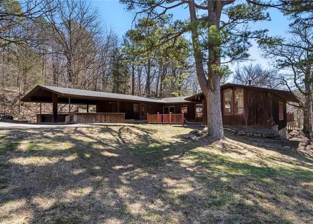 Property at 15194 S Whitehouse Rd, Winslow, AR 72959, 3 beds, 3 baths