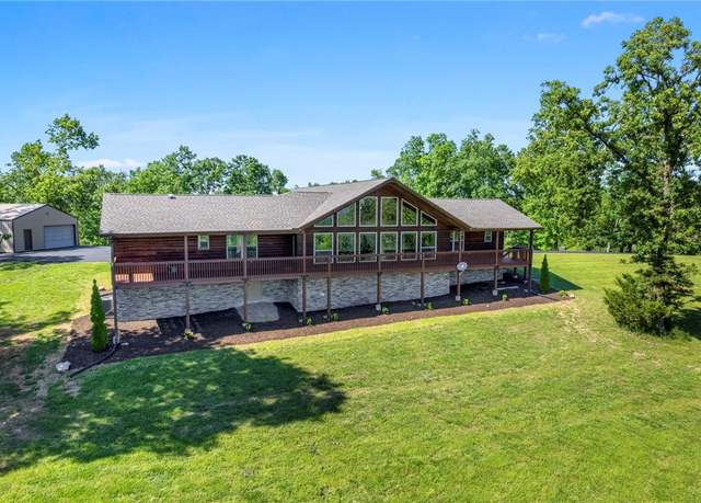 Property at 10519 Holiday Hills Dr, Rogers, AR 72756, 3 beds, 2.5 baths
