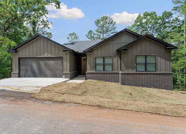 Property at 17 Westmorland Dr, Bella Vista, AR 72714, 3 beds, 2 baths
