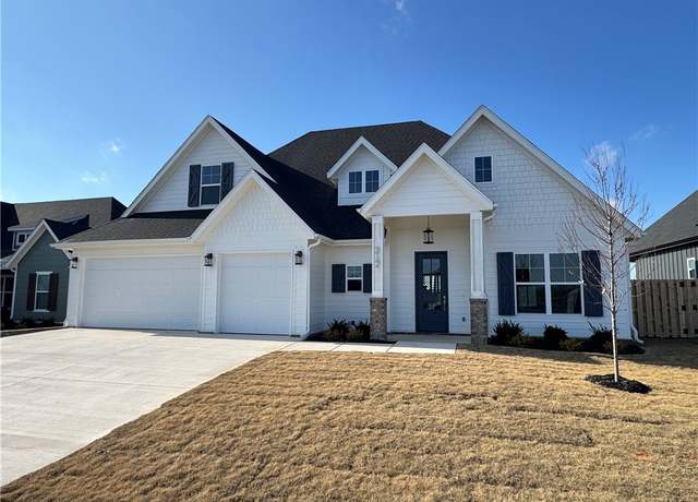 Property at 2721 Amaris Ave, Lowell, AR 72745, 4 beds, 3.5 baths