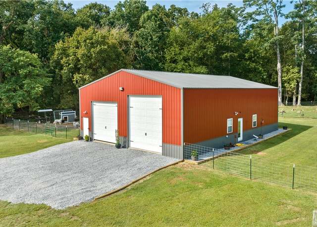 Property at 1571 Center St, Highfill, AR 72734, 1 bath
