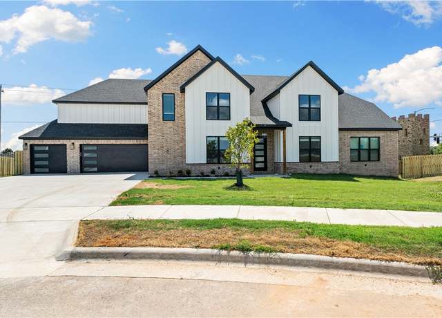Property at 100 Collins Way, Centerton, AR 72719, 4 beds, 3.5 baths